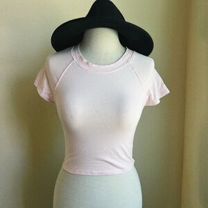 Bozzolo Light Pink Short Sleeve Crewneck Crop Top